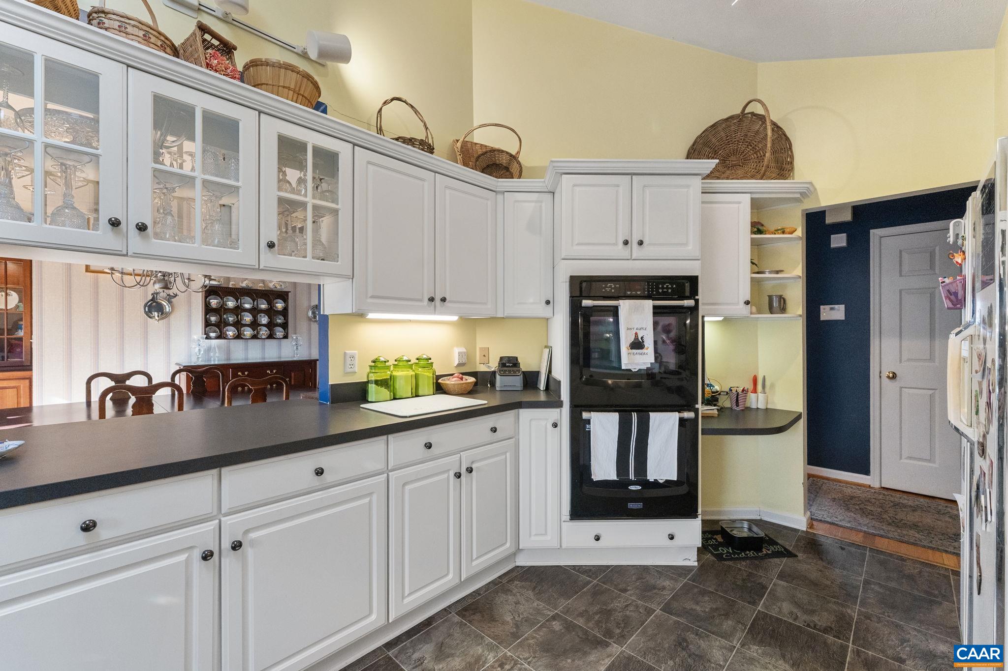 669 James River Road Scottsville, VA 24590 - Photo 15 of 61