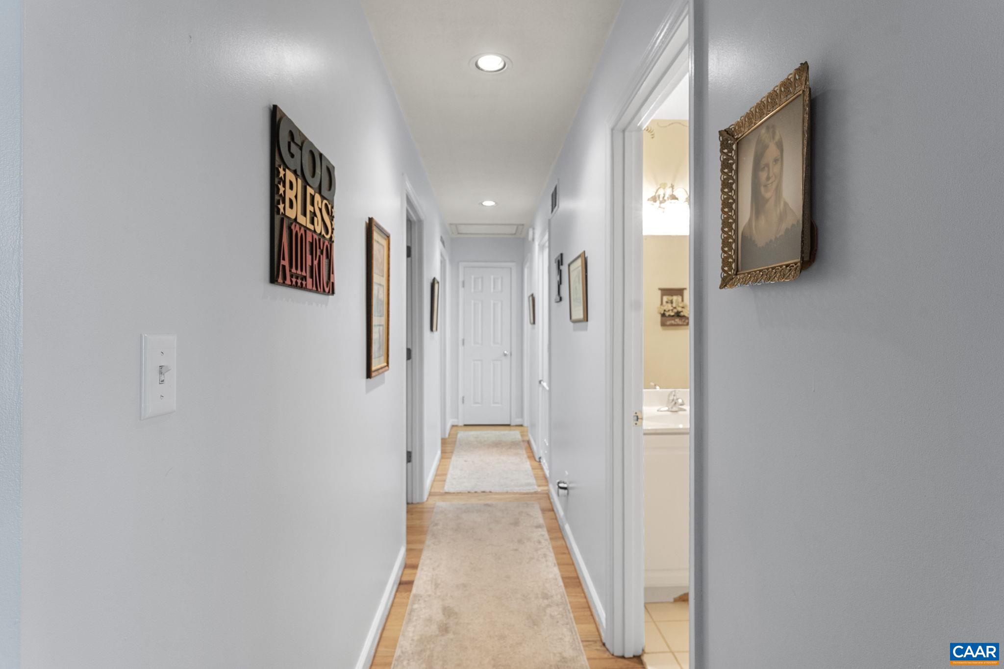 669 James River Road Scottsville, VA 24590 - Photo 20 of 61