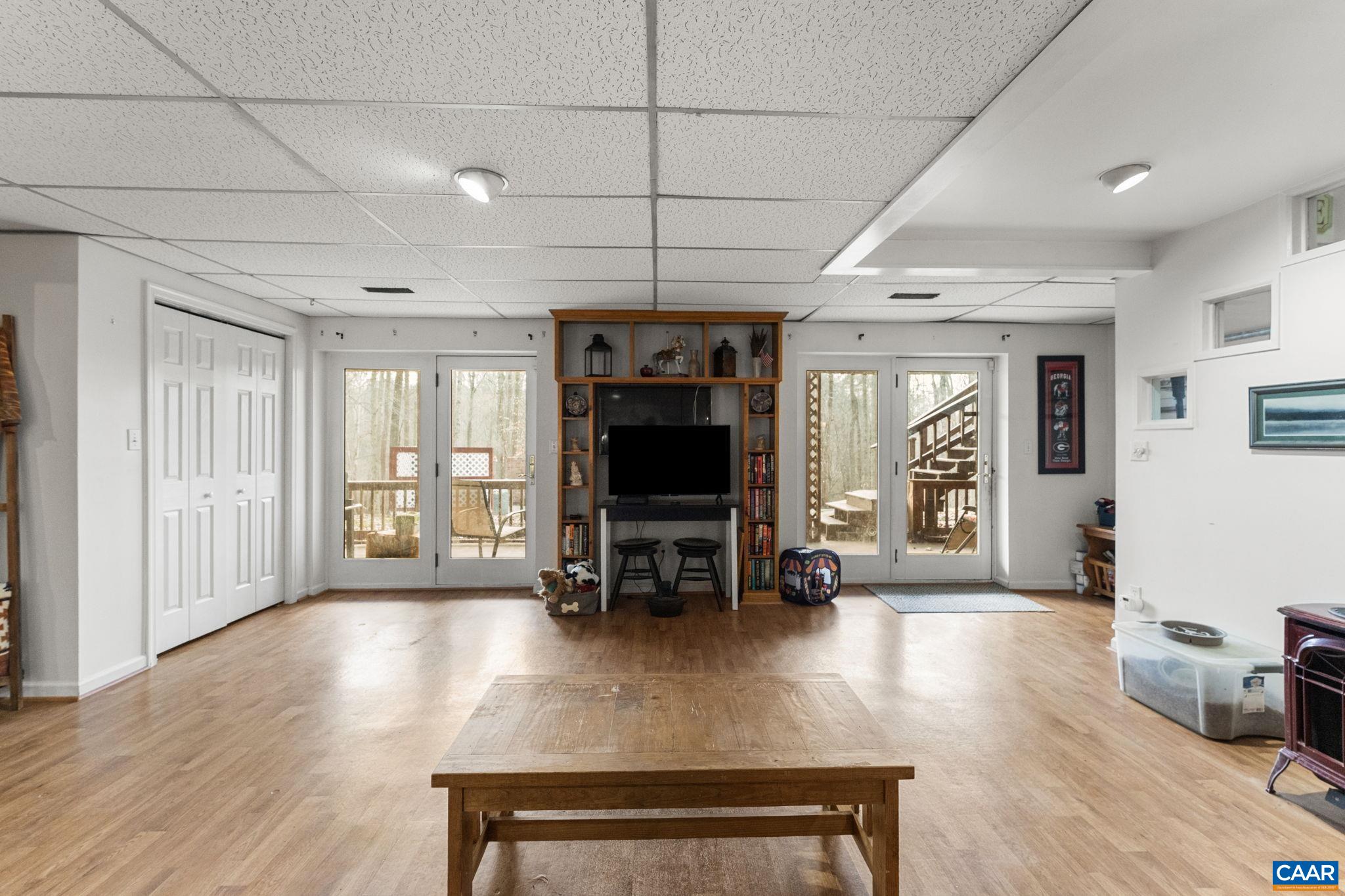 669 James River Road Scottsville, VA 24590 - Photo 36 of 61