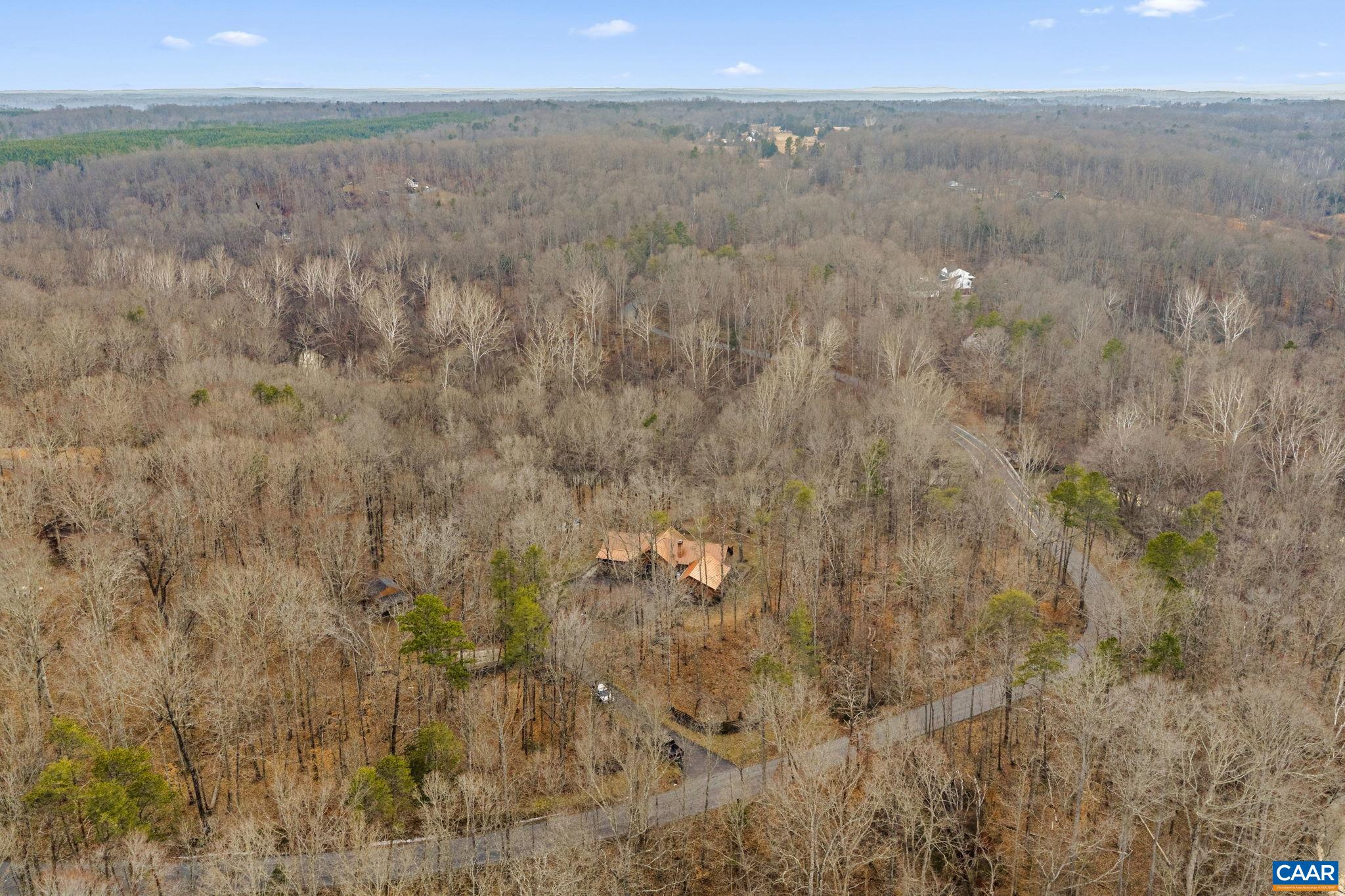 669 James River Road Scottsville, VA 24590 - Photo 7 of 61