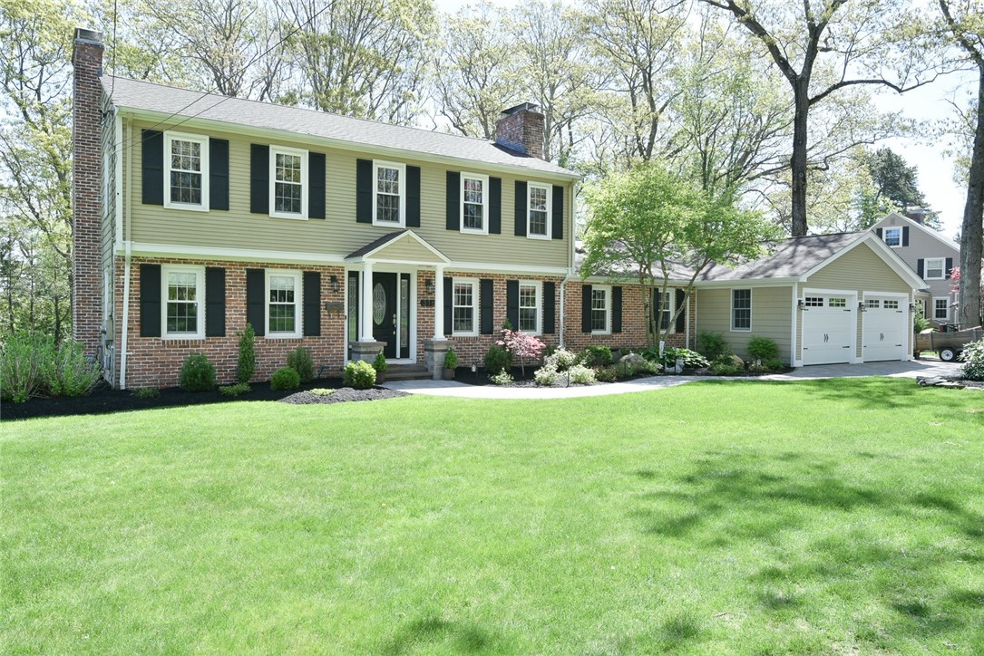 316 Crestwood Road Warwick, RI 02886 - Photo 1 of 32 Gallery Image 1