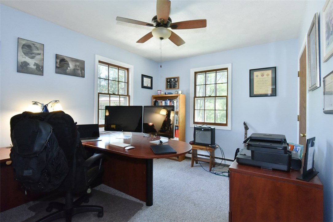 316 Crestwood Road Warwick, RI 02886 - Photo 22 of 32 Gallery Image 22