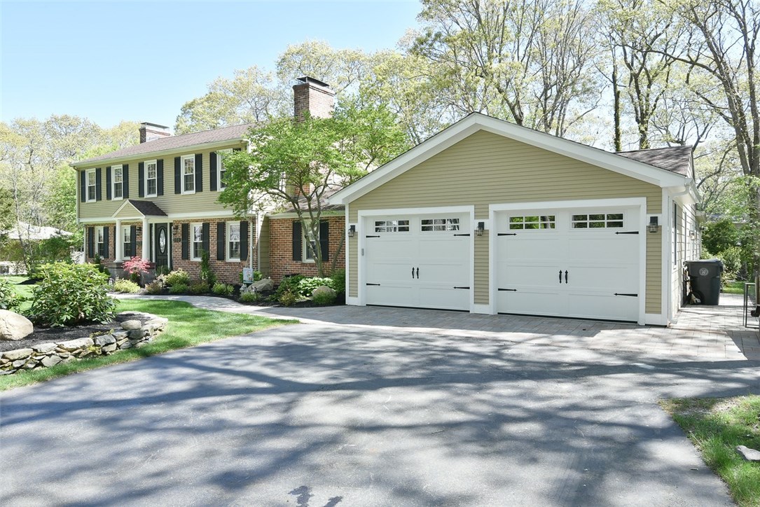 316 Crestwood Road Warwick, RI 02886 - Photo 7 of 32 Gallery Image 7