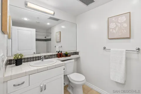 $650,000 | 850 Beech Street, Unit 203, San Diego, CA 92101