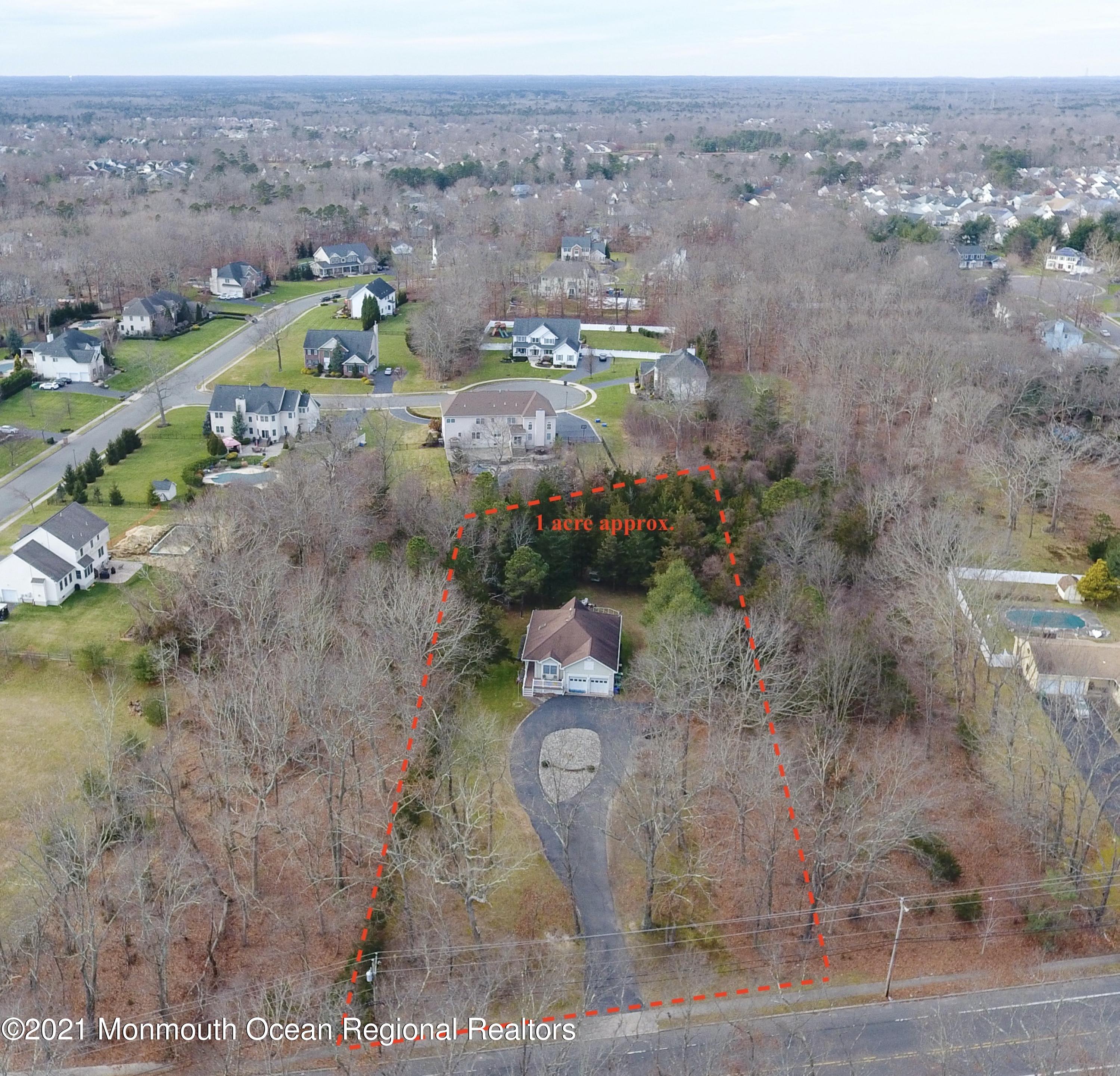 352 Brewers Bridge Road Jackson, NJ 08527 - Photo 13 of 34 an aerial view of multiple house