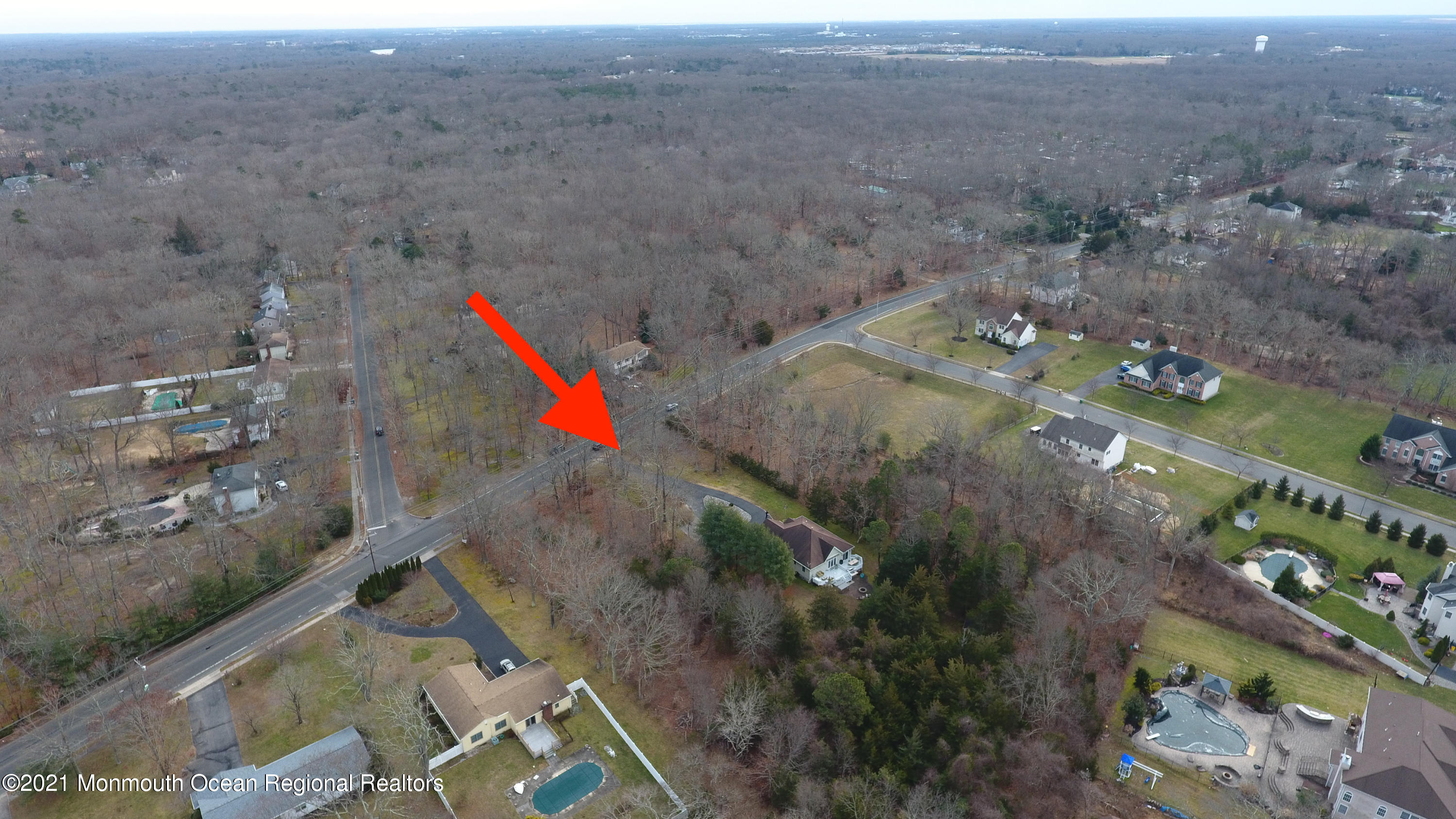 352 Brewers Bridge Road Jackson, NJ 08527 - Photo 15 of 34 an aerial view of residential houses with outdoor space
