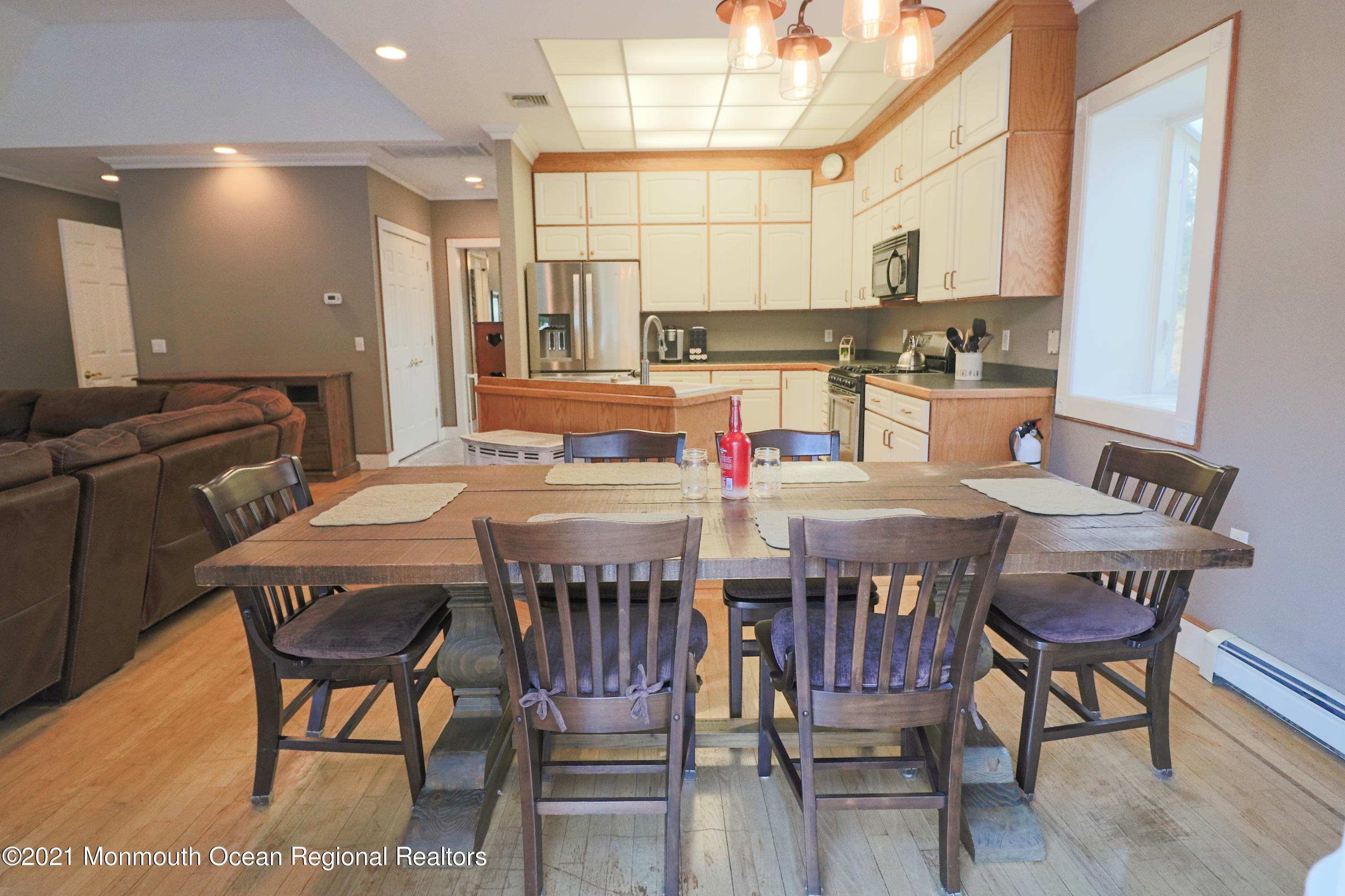 352 Brewers Bridge Road Jackson, NJ 08527 - Photo 19 of 34 a view of a dining room with furniture