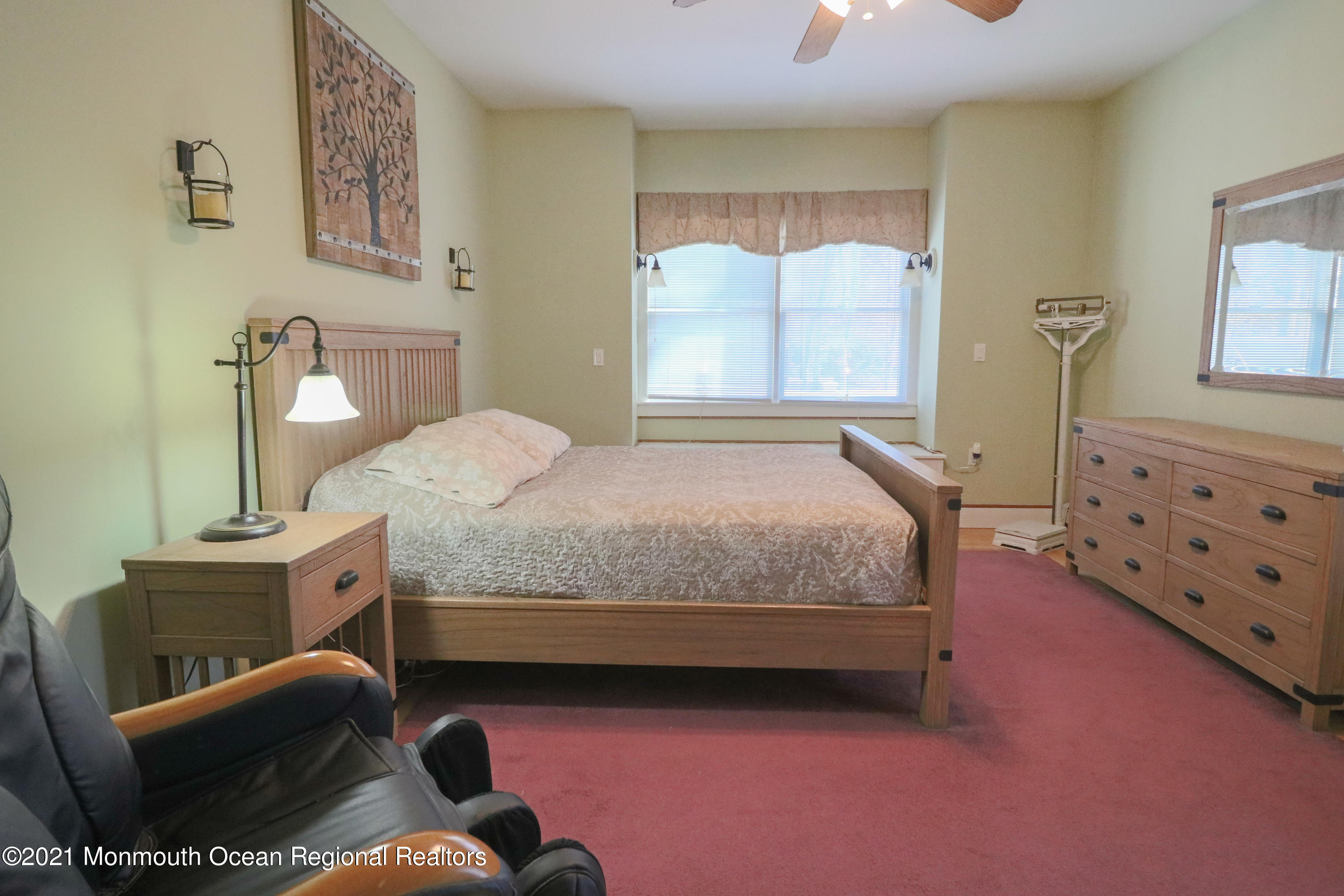 352 Brewers Bridge Road Jackson, NJ 08527 - Photo 22 of 34 a bedroom with a bed and wooden floor