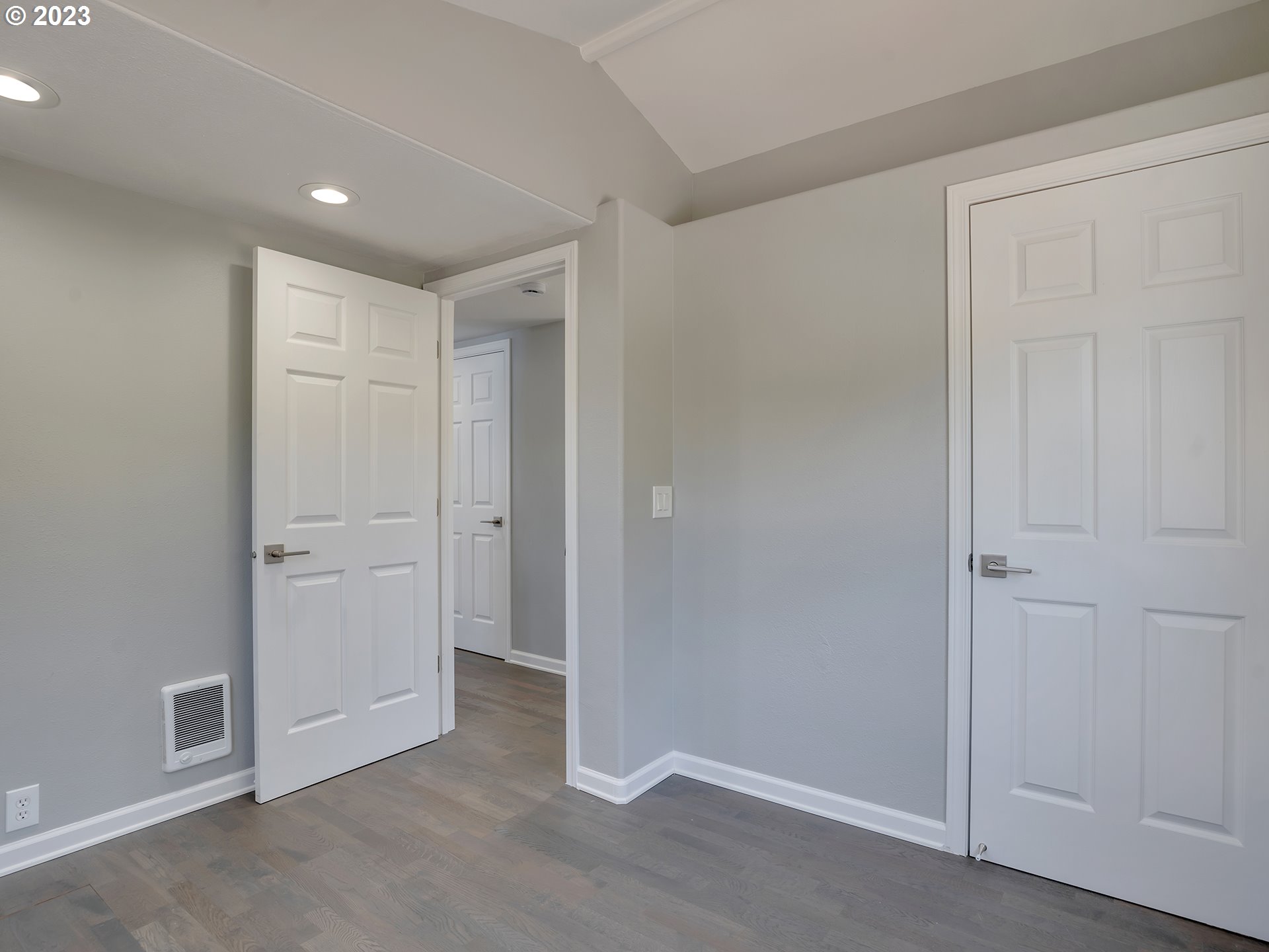 429 North Bridgeton Road, Unit 7A Portland, OR 97217 - Photo 18 of 48 Gallery Image 18