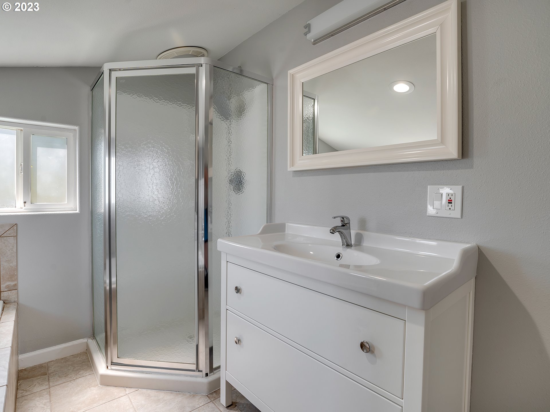429 North Bridgeton Road, Unit 7A Portland, OR 97217 - Photo 26 of 48 Gallery Image 26