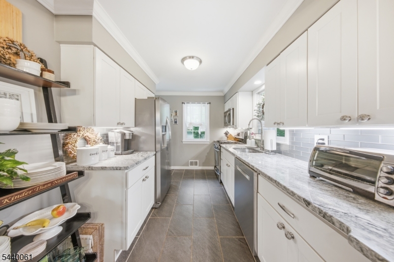 5 Arrowhead Trail Sparta, NJ 07871 - Photo 1 of 24