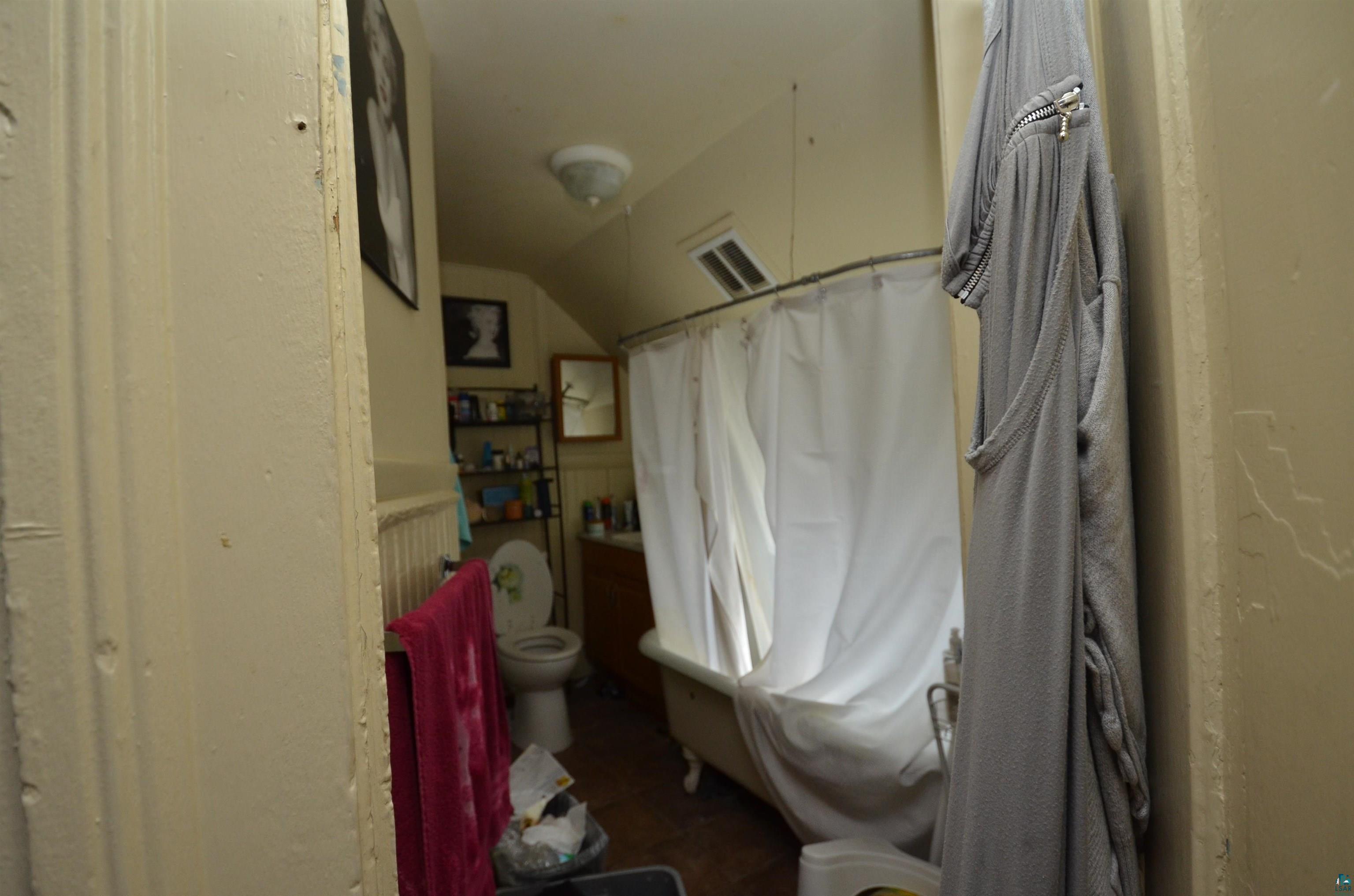 1026 East 3rd Street Duluth, MN 55805 - Photo 11 of 23