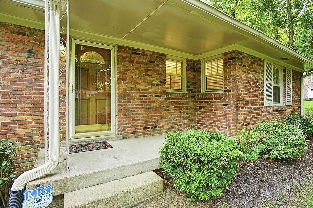 713 Farrell Road Nashville, TN 37220 - Photo 3 of 30