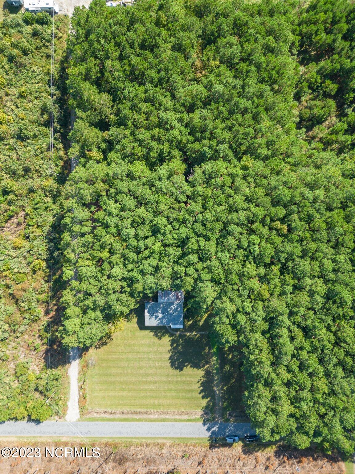 360 Harris Road Elizabeth City, NC 27909 - Photo 29 of 33 360_Harris_Rd-38