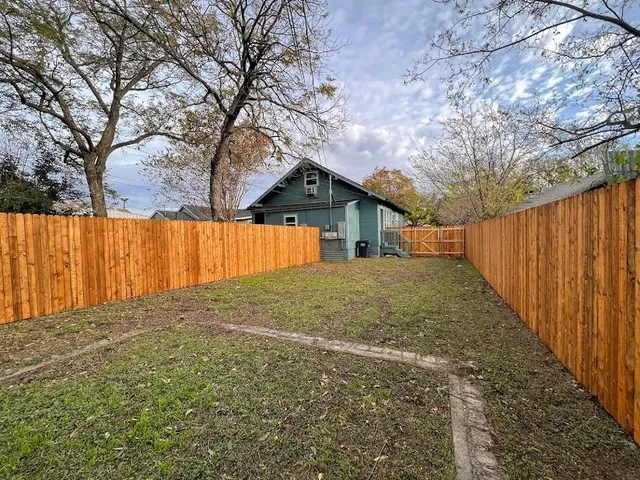 $339,900 | 3217 Northwest 29th Street, Fort Worth, TX 76106