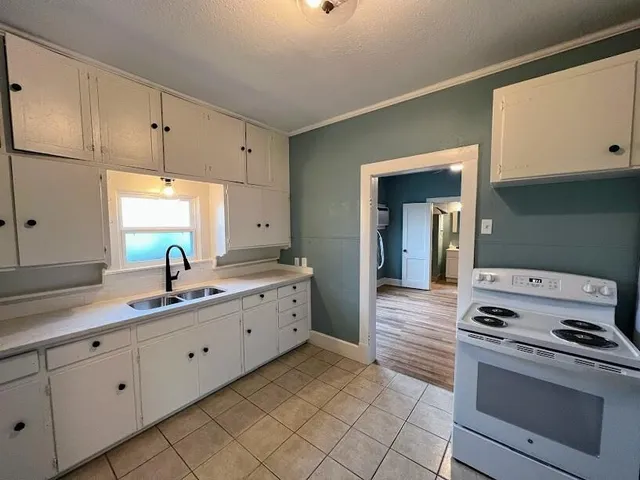 $339,900 | 3217 Northwest 29th Street, Fort Worth, TX 76106