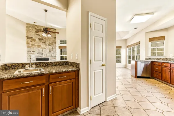 $475,000 | 176 Billows Drive, Mount Royal, NJ 08061