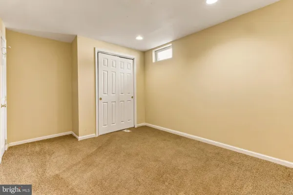 $475,000 | 176 Billows Drive, Mount Royal, NJ 08061