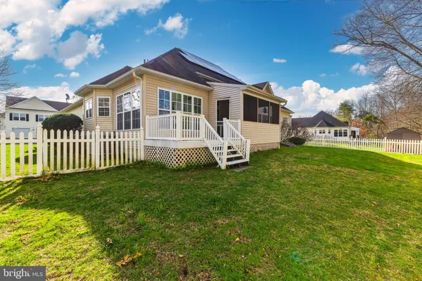 $475,000 | 176 Billows Drive, Mount Royal, NJ 08061