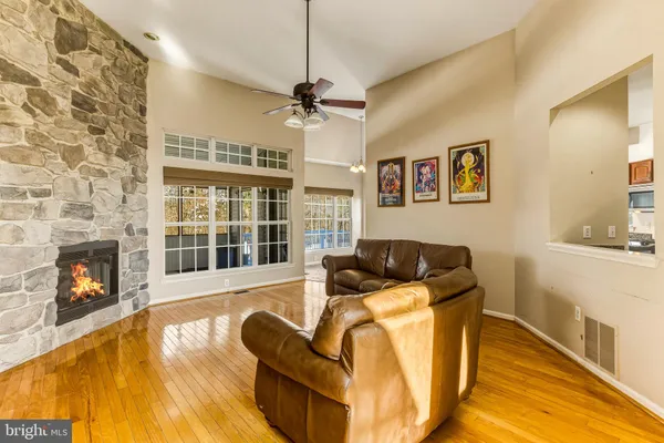 $475,000 | 176 Billows Drive, Mount Royal, NJ 08061