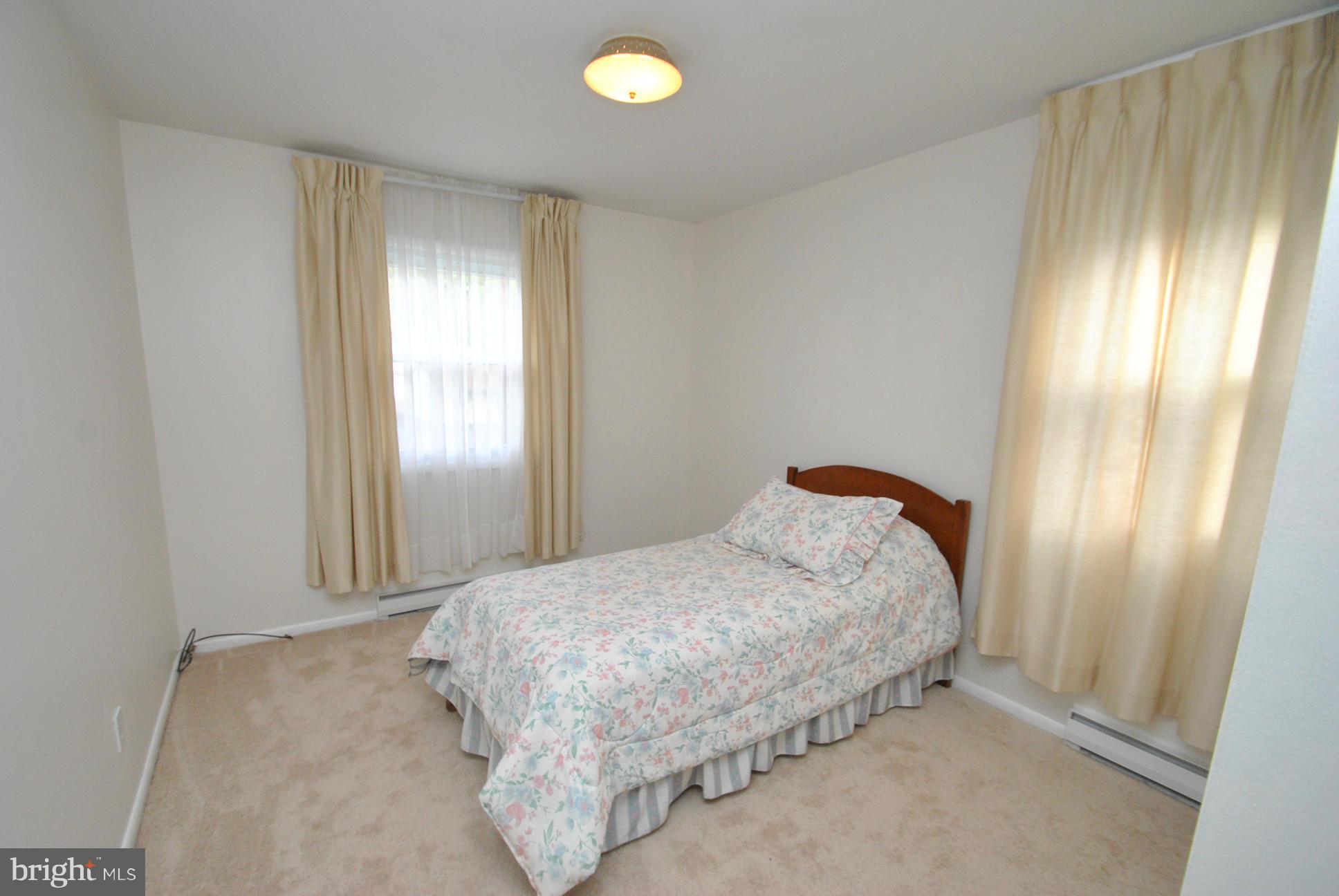 808 Foxwell Road Joppa, MD 21085 - Photo 22 of 30 2ND BEDROOM