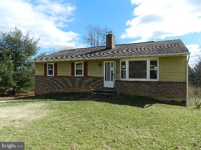 3952 North Rohrbaugh Road Seven Valleys, PA 17360 - Photo 1 of 19 Gallery Image 1
