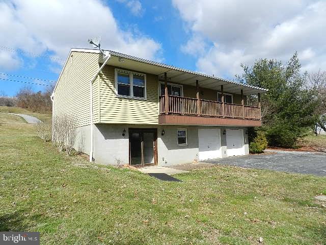 3952 North Rohrbaugh Road Seven Valleys, PA 17360 - Photo 2 of 19 Gallery Image 2