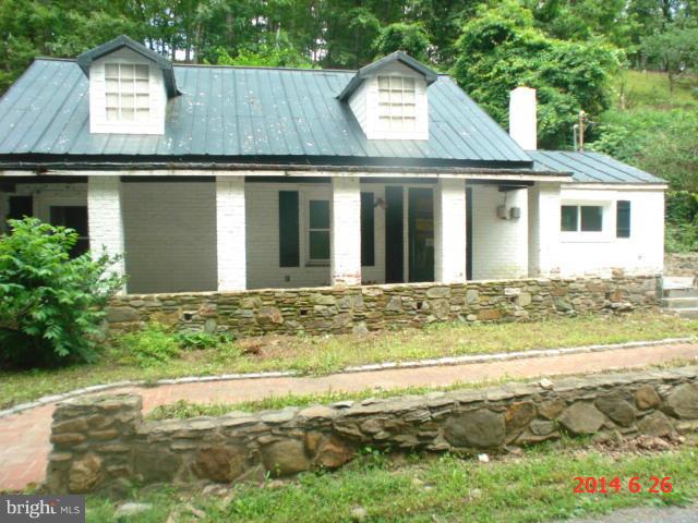 820 Hoffmaster Road Knoxville, MD 21758 - Photo 1 of 12 Exterior (Front)
