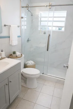 $2,000 | 1017 Southeast 3rd Street, Unit 3, Deerfield Beach, FL 33441