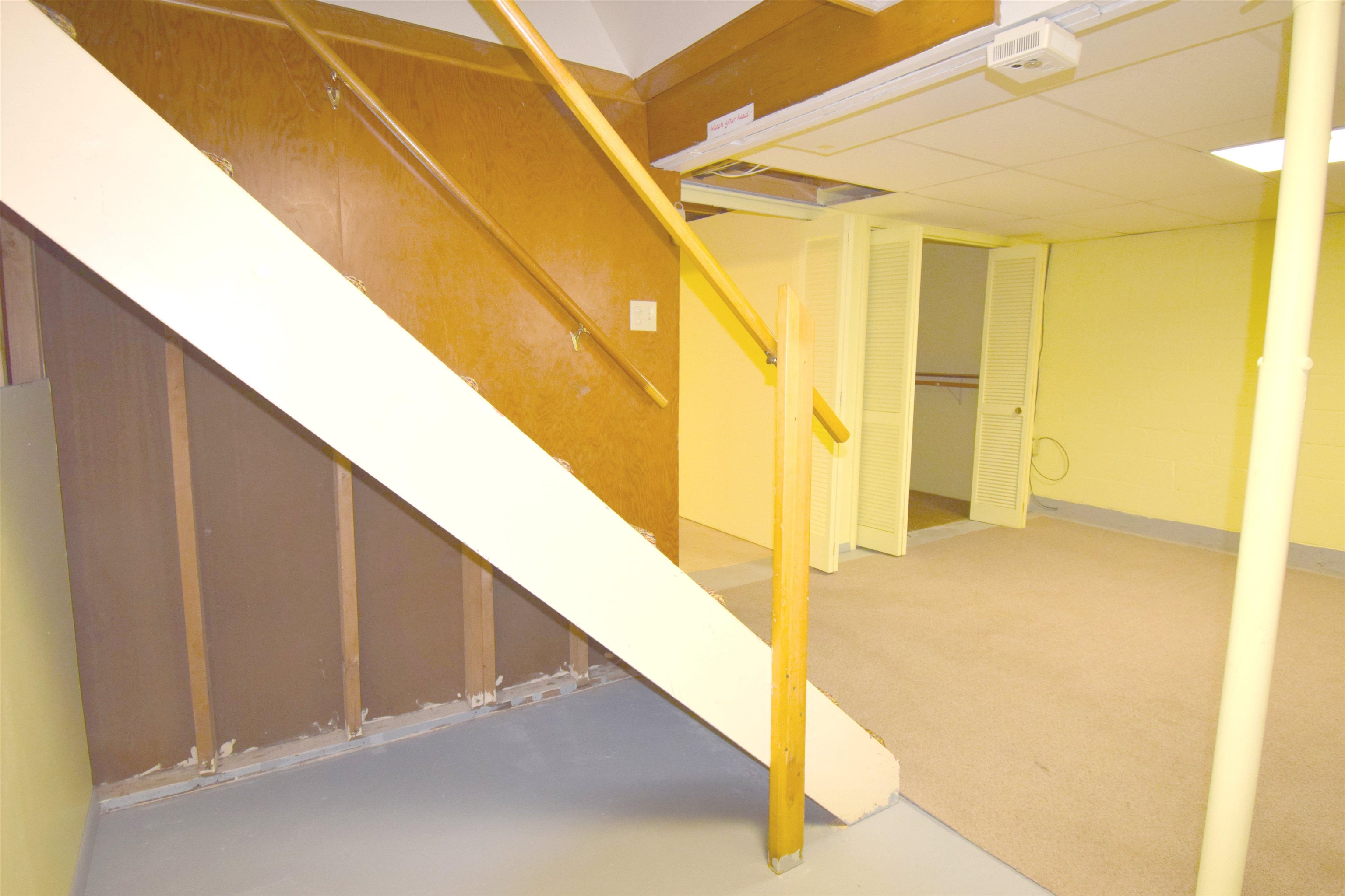301 John R Street Clare, MI 48617 - Photo 67 of 69 1926622-83076370-28a1-4511-a968-7d7df357de3a.JPG