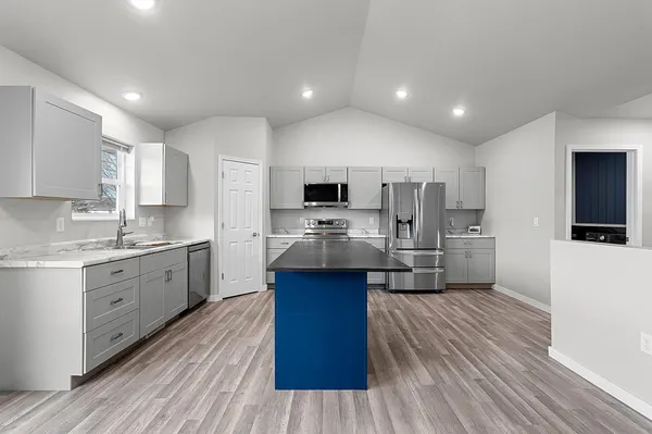 $349,900 | 843 Redhawk Drive, Pulaski, WI 54162