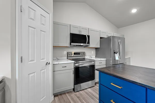 $349,900 | 843 Redhawk Drive, Pulaski, WI 54162