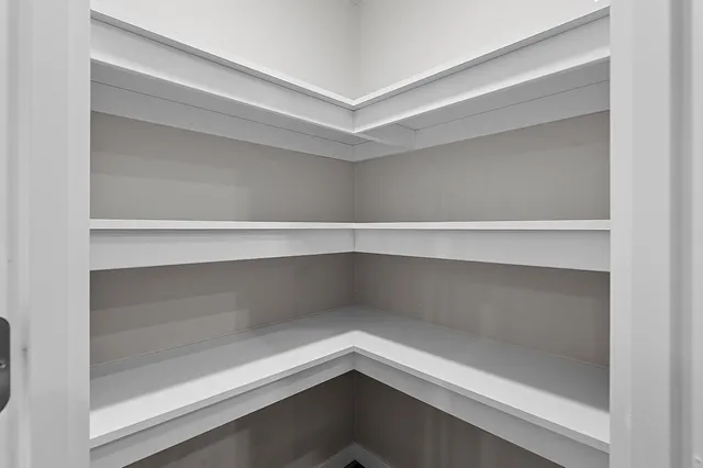 $349,900 | 843 Redhawk Drive, Pulaski, WI 54162