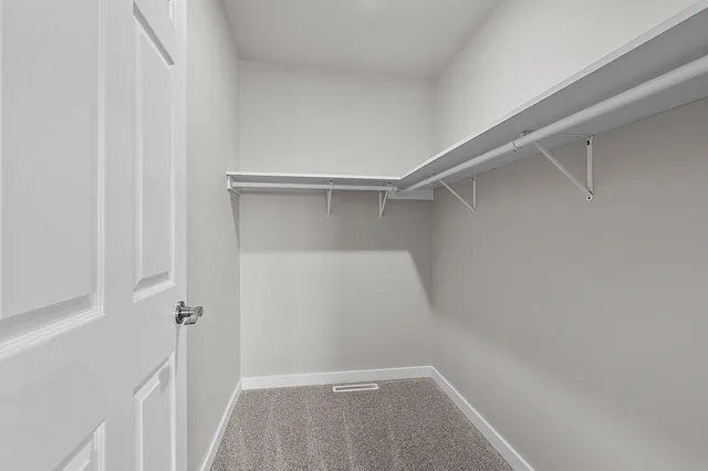 $349,900 | 843 Redhawk Drive, Pulaski, WI 54162