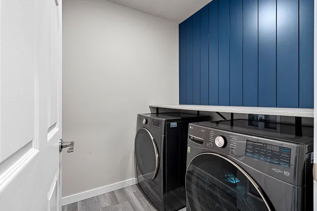 $349,900 | 843 Redhawk Drive, Pulaski, WI 54162