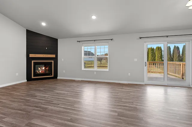 $349,900 | 843 Redhawk Drive, Pulaski, WI 54162