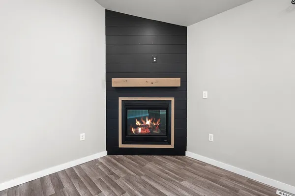 $349,900 | 843 Redhawk Drive, Pulaski, WI 54162