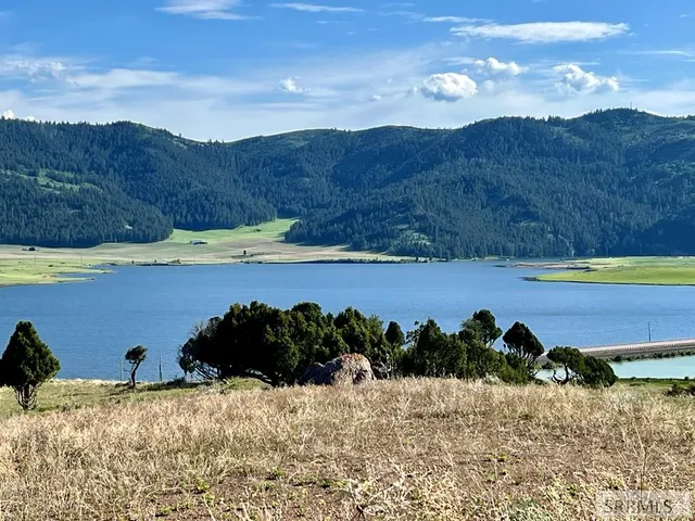 $775,000 | 1691 Hillside Drive, Soda Springs, ID 83276