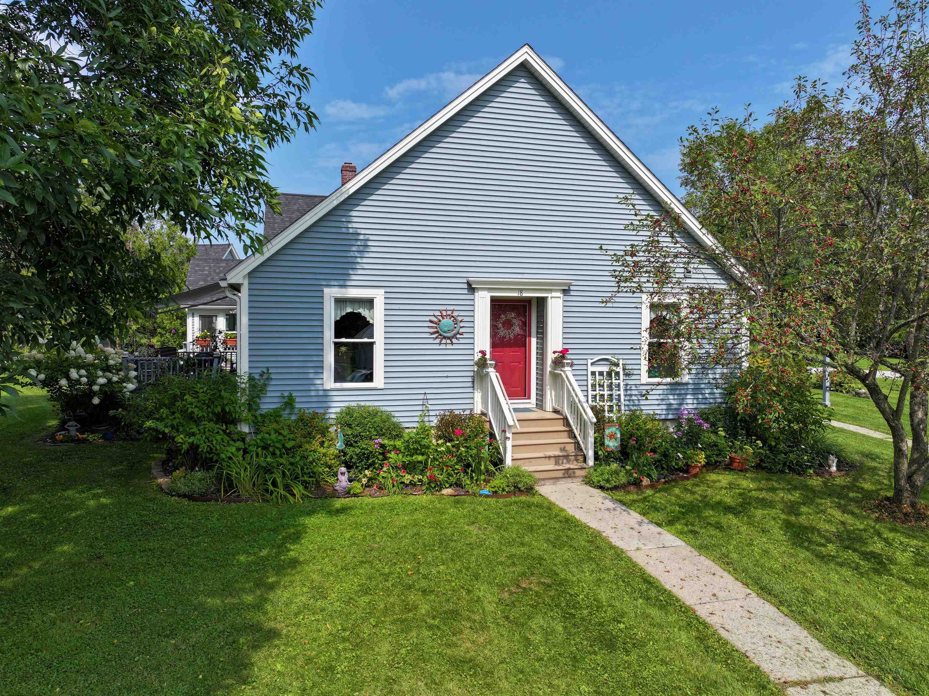 18 Overbrook Drive Middlebury, VT 05753 - Photo 2 of 30