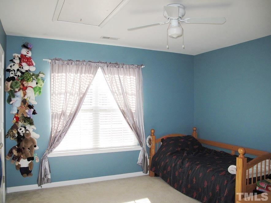 10437 Chandler Way Raleigh, NC 27614 - Photo 16 of 25 Gallery Image 16