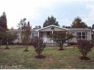 407 West Grove Road Lexington, NC 27295 - Photo 1 of 3 Exterior Front.