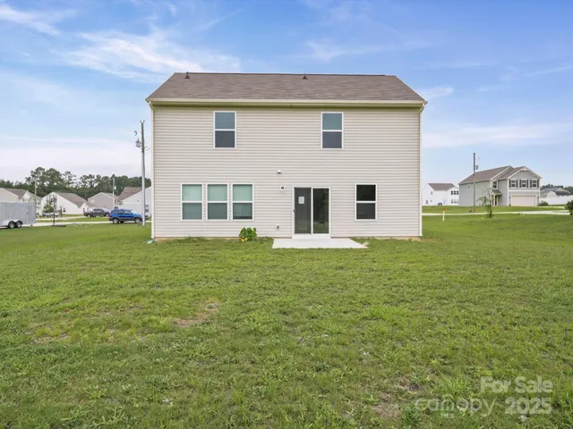 $270,750 | 303 Amberly Circle, Pageland, SC 29728