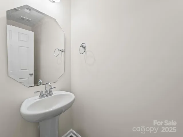 $270,750 | 303 Amberly Circle, Pageland, SC 29728