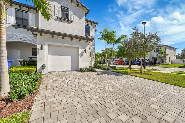 a view of a basket ball ground