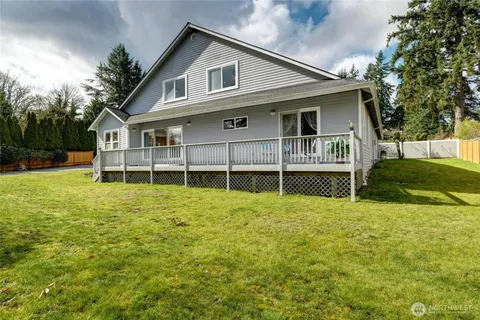 $1,625,000 | 15920 Northeast 51st Street, Redmond, WA 98052