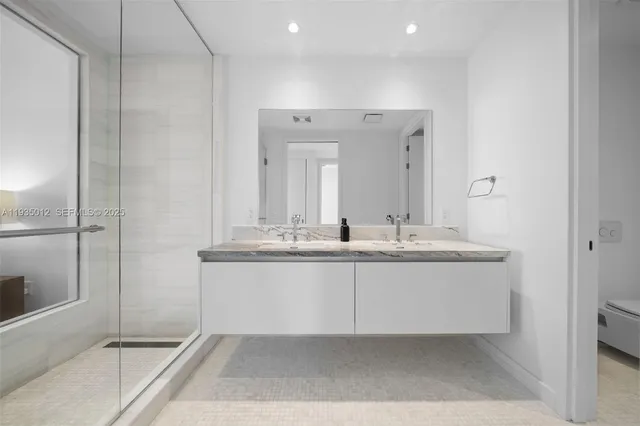 $1,299,000 | 700 Northeast 26th Terrace, Unit 4906, Miami, FL 33137