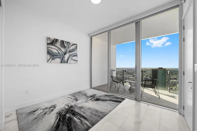 $1,299,000 | 700 Northeast 26th Terrace, Unit 4906, Miami, FL 33137