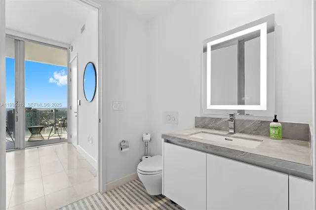 $1,299,000 | 700 Northeast 26th Terrace, Unit 4906, Miami, FL 33137