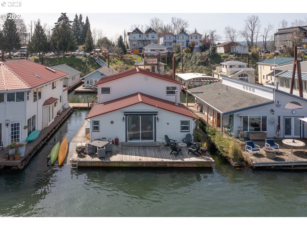 205 North Bridgeton Rd