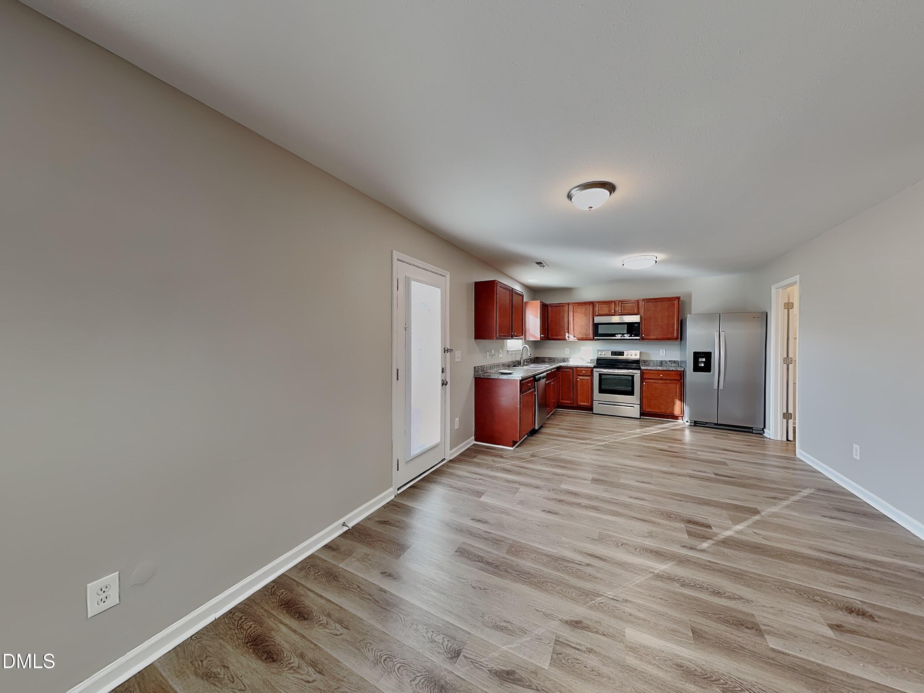 6800 Lakinsville Lane Raleigh, NC 27610 - Photo 5 of 16 4_pc_Ecyq6ZGscI_QYr0iGvYSg_layout_0